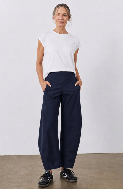 Pantalón Bruna — Barrel fit de cintura alta
